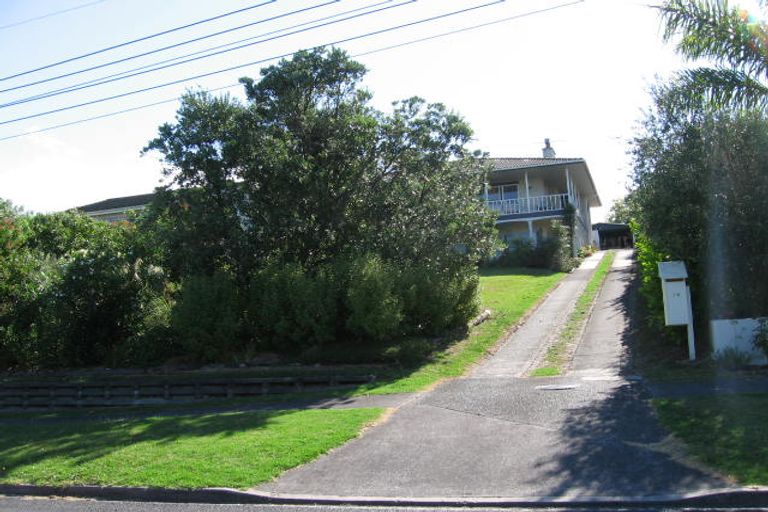 Photo of property in 98 Hebron Road, Waiake, Auckland, 0630