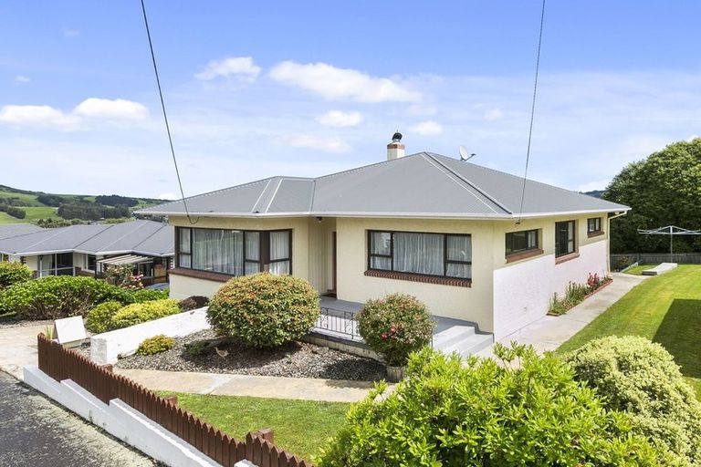 Photo of property in 14 Torquay Street, Abbotsford, Dunedin, 9018