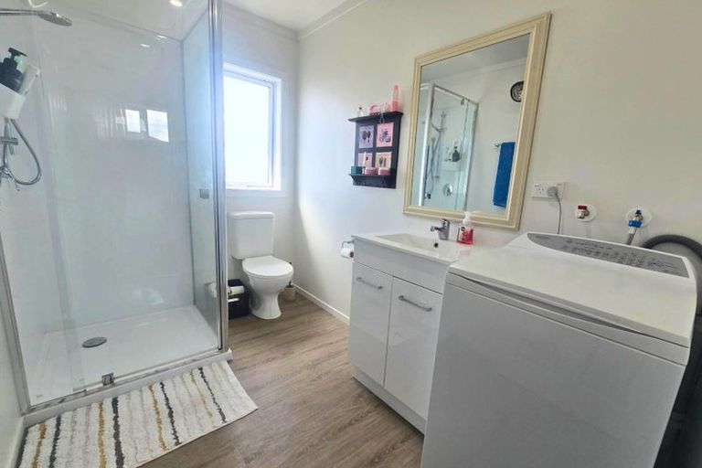 Photo of property in 1/26 Roberts Road, Lansdowne, Masterton, 5810