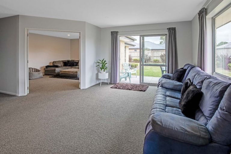 Photo of property in 3 Alpha Way, Rolleston, 7615