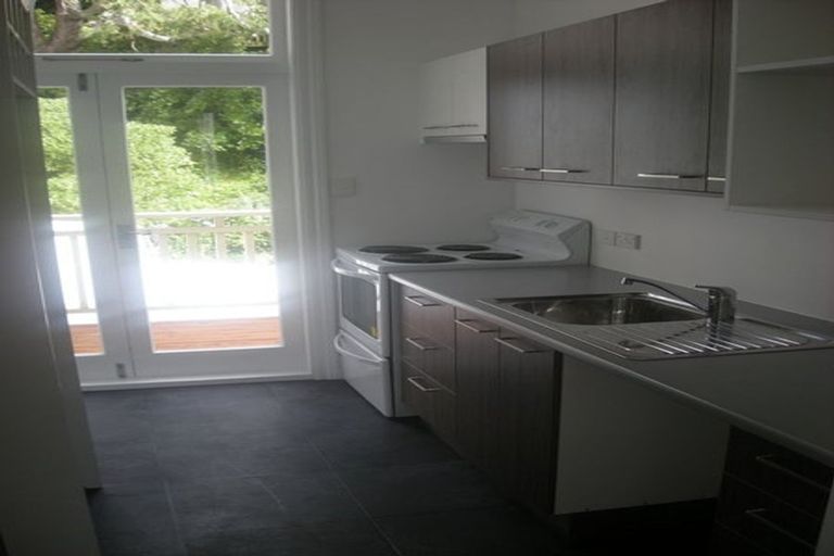 Photo of property in 270 The Terrace, Te Aro, Wellington, 6011