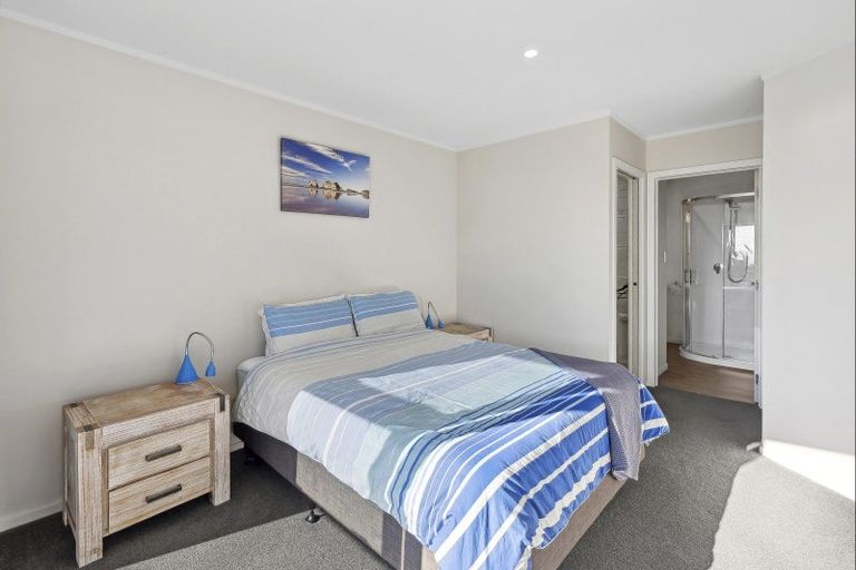 Photo of property in 73a Richmond Road, Pohara, Takaka, 7183