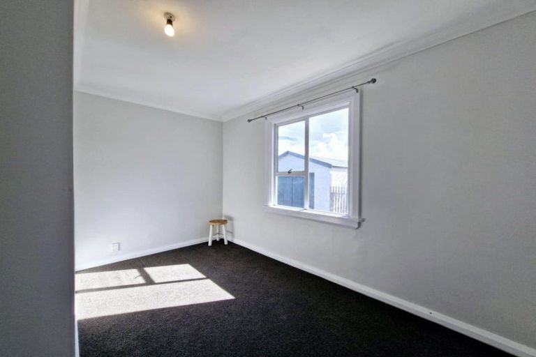 Photo of property in 44 Princess Street, Waitara, 4320