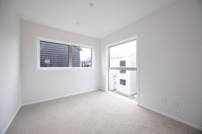 Photo of property in 82 Ararino Street, Trentham, Upper Hutt, 5018