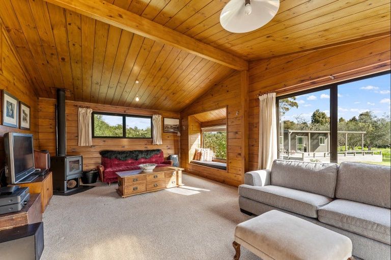 Photo of property in 231 Omaha Flats Road, Point Wells, Warkworth, 0986