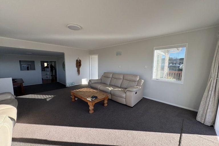 Photo of property in 5 Sealy Road, Torbay, Auckland, 0630
