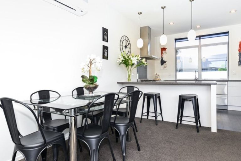 Photo of property in 10 The Rocks, Flagstaff, Hamilton, 3210