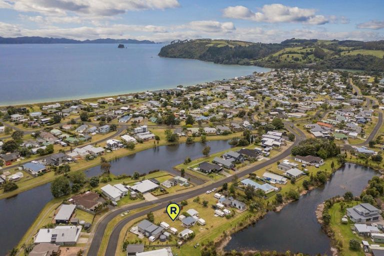 Photo of property in 27 Motukorure Parade, Cooks Beach, Whitianga, 3591