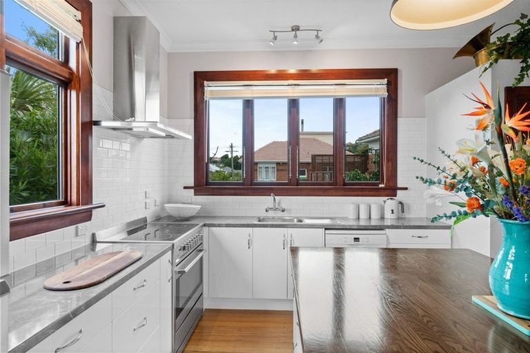 Photo of property in 20 Tainui Road, Tainui, Dunedin, 9013