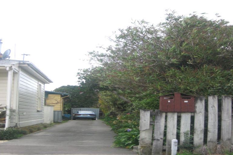 Photo of property in 9a Kingswood Street, Takaro, Palmerston North, 4412