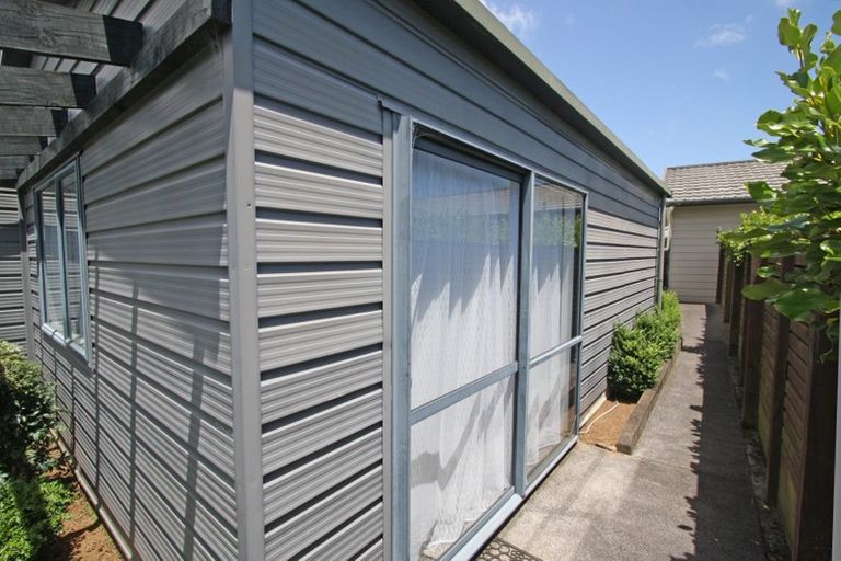 Photo of property in 318a Manutahi Road, Lepperton, New Plymouth, 4372