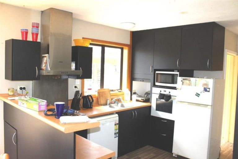 Photo of property in 198 Avonhead Road, Avonhead, Christchurch, 8042