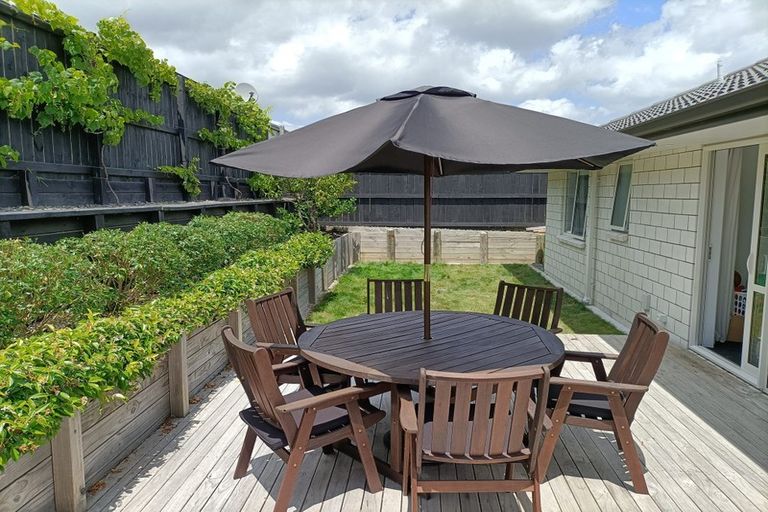 Photo of property in 24 Benmore Crescent, Pyes Pa, Tauranga, 3112