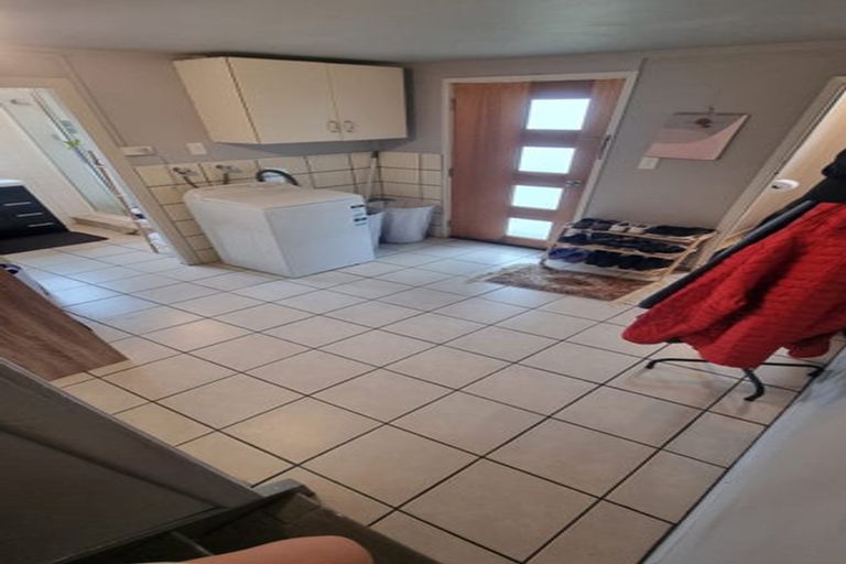 Photo of property in 1/130 Pukehina Parade, Pukehina, 3189