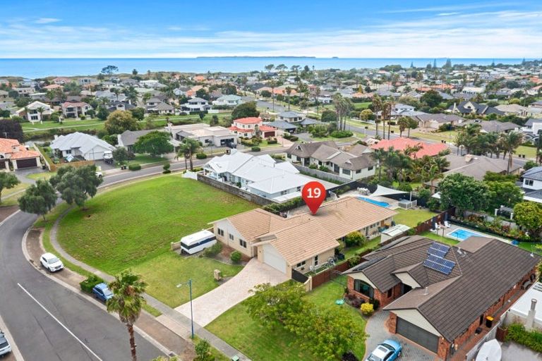 Photo of property in 19 Sovereign Drive, Papamoa Beach, Papamoa, 3118