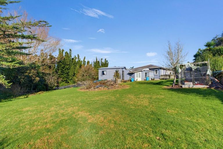 Photo of property in 10 Montaine Place, Maungaturoto, 0520