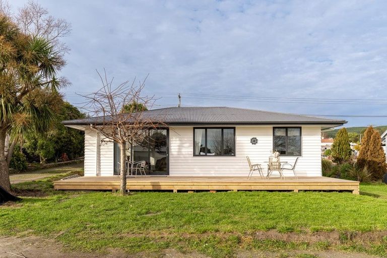 Photo of property in 83 Eddystone Street, Kaitangata, 9210