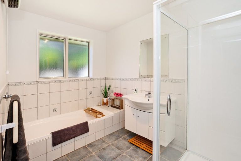 Photo of property in 140 Grant Road, Otatara, Invercargill, 9879