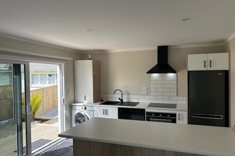 Photo of property in 77a Arahura Crescent, Waitangirua, Porirua, 5024