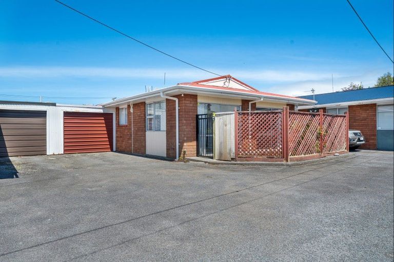 Photo of property in 124d Govett Avenue, Frankleigh Park, New Plymouth, 4310