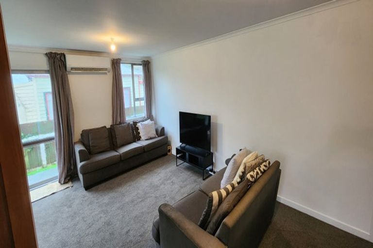 Photo of property in 34 Miro Street, Inglewood, 4330