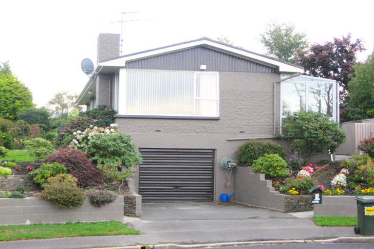 Photo of property in 6 Edith Street, Fairfield, Dunedin, 9018