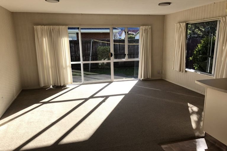 Photo of property in 3/38 Maxwell Street, Riccarton, Christchurch, 8041