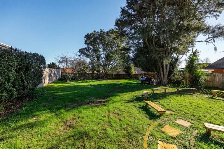 Photo of property in 95 Sykes Road, Weymouth, Auckland, 2103