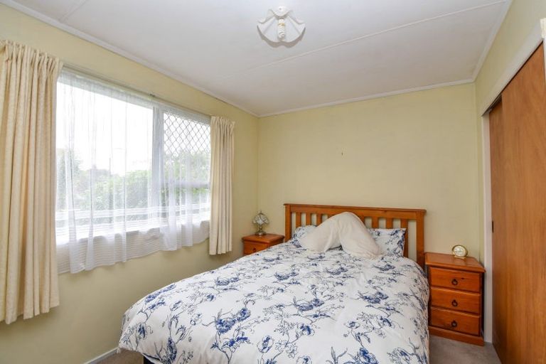 Photo of property in 20 Kupe Drive, Carterton, 5713