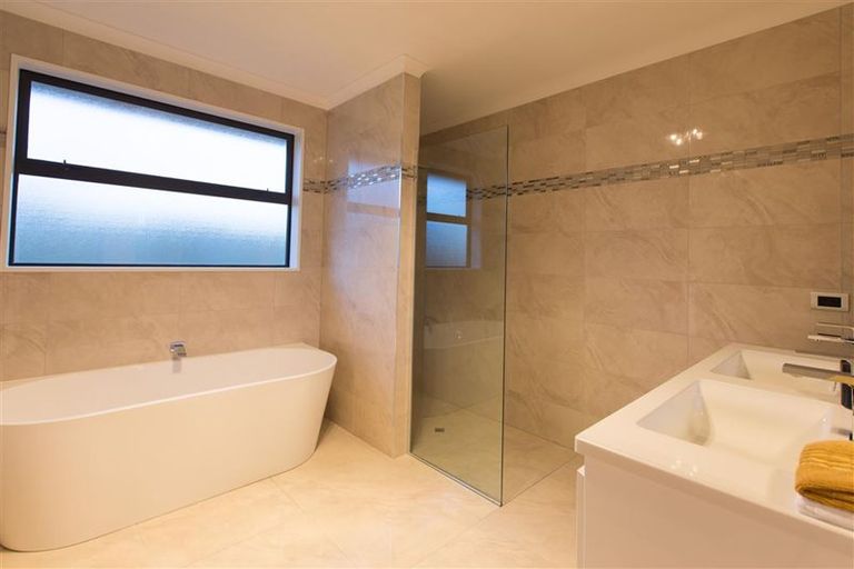 Photo of property in 5 Milano Lane, Wigram, Christchurch, 8025