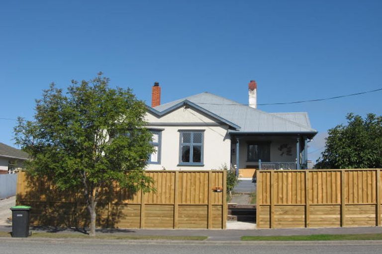 Photo of property in 30 Macdonald Street, Geraldine, 7930