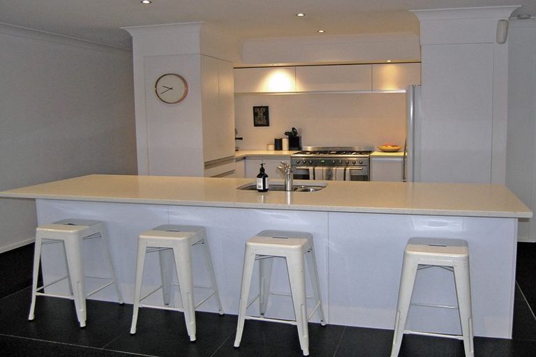 Photo of property in 21 Tasman Close, Aotea, Porirua, 5024