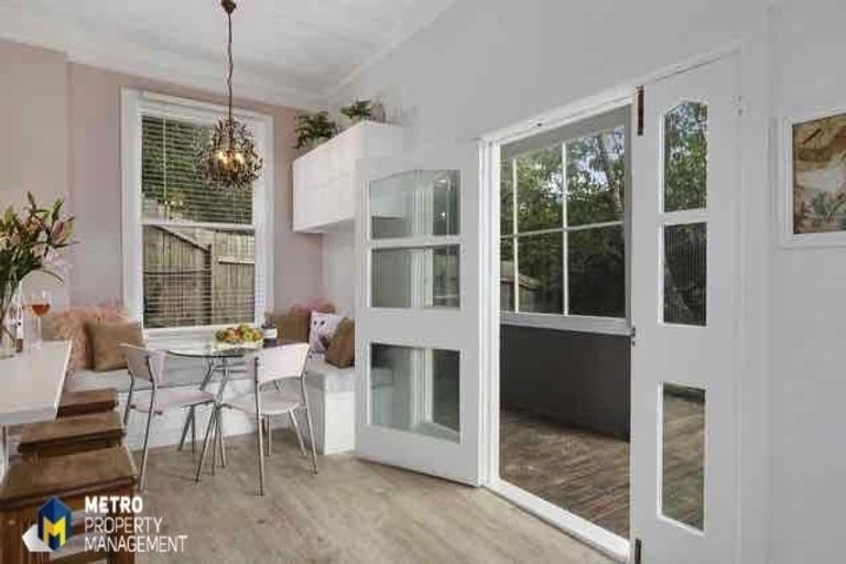 Photo of property in 52 Sutherland Street, Dunedin Central, Dunedin, 9016