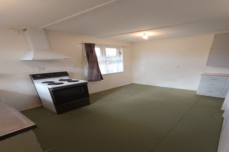 Photo of property in 2 Joseph Grove, Elderslea, Upper Hutt, 5018