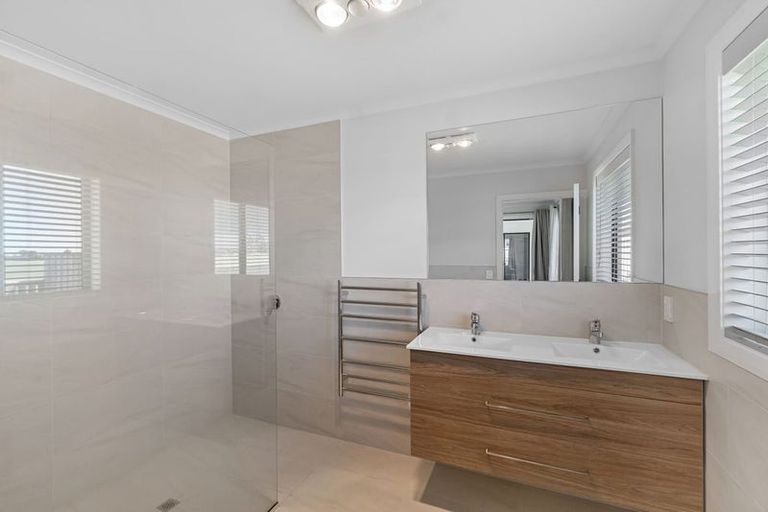 Photo of property in 9 Ruru Place, Oxford, 7430