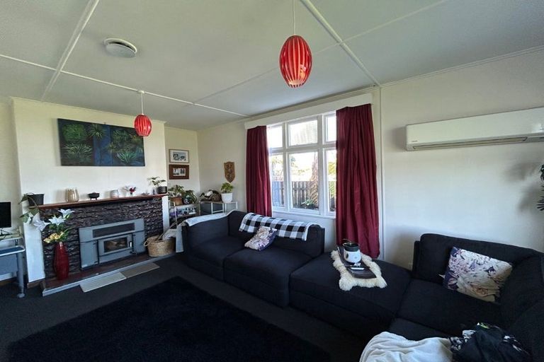 Photo of property in 47 Peel Street, Westport, 7825