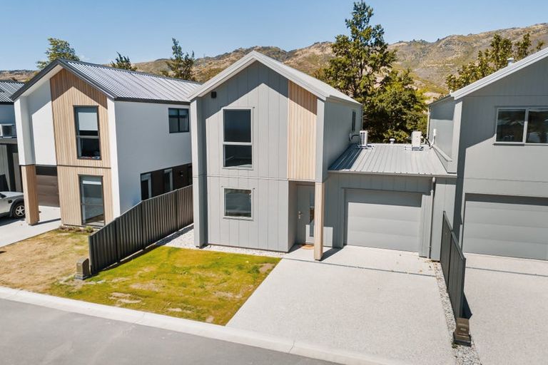 Photo of property in 26 Wallis Drive, Cromwell, 9310