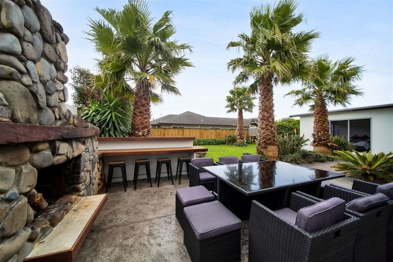 Photo of property in 15 Marlin Terrace, Bell Block, New Plymouth, 4312