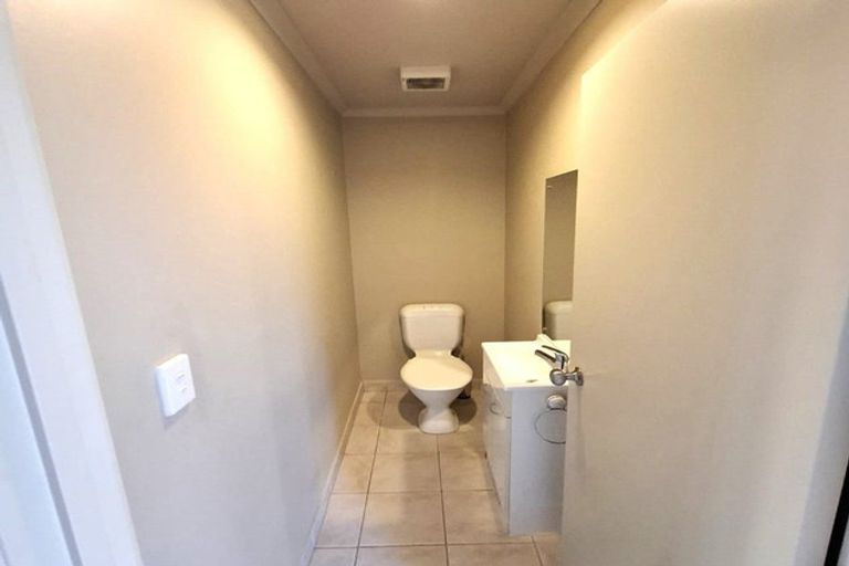 Photo of property in 3/31 Orwell Road, Greenhithe, Auckland, 0632