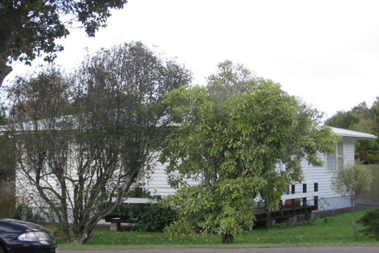 Photo of property in 47 Rathgar Road, Henderson, Auckland, 0610