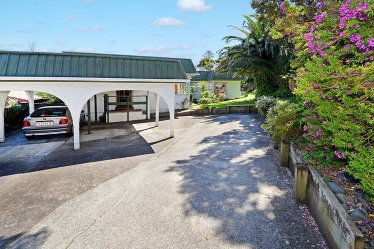 Photo of property in 826 Beach Road, Browns Bay, Auckland, 0630