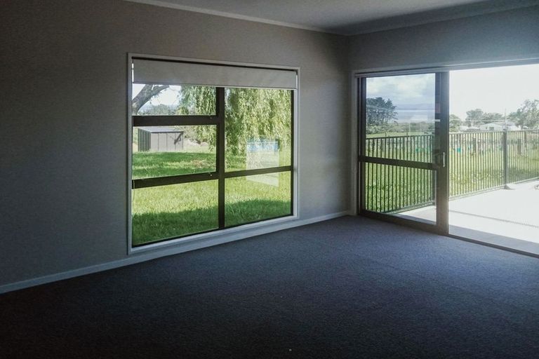 Photo of property in 337a Clarks Beach Road, Clarks Beach, Pukekohe, 2679