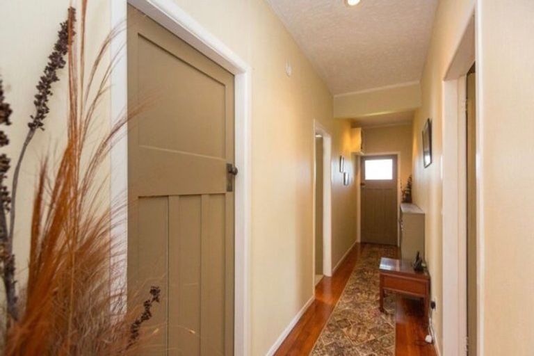 Photo of property in 28 Doone Street, Lynmouth, New Plymouth, 4310