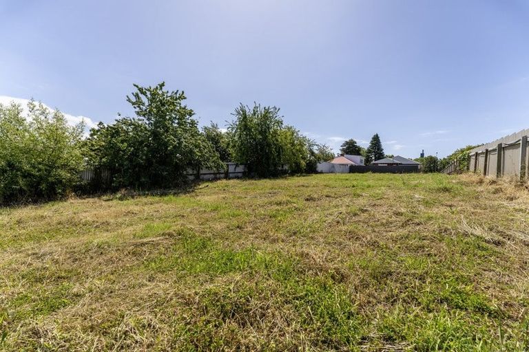 Photo of property in 190c North Street, Watlington, 7910