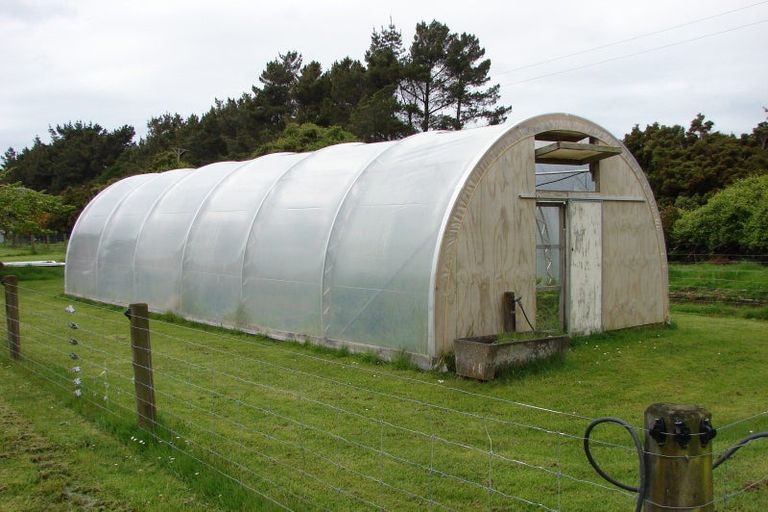 Photo of property in 256 Oreti Road, Otatara, Invercargill, 9879