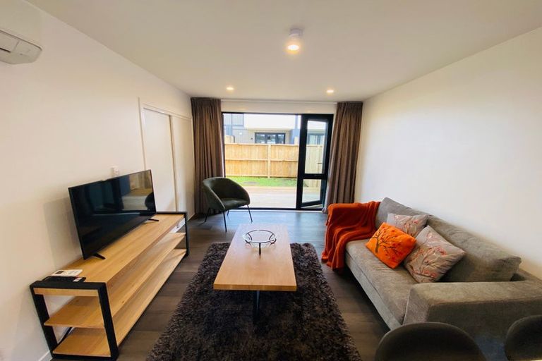 Photo of property in 3 Te Puketoka Lane, Mangere, Auckland, 2022
