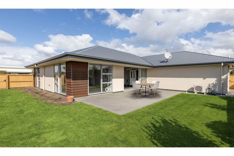 Photo of property in 6 Richmond Avenue, Halswell, Christchurch, 8025