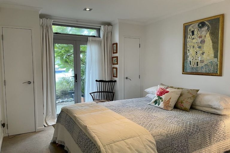 Photo of property in Marrakech Cafe, 14/305 Evans Bay Parade, Hataitai, Wellington, 6021