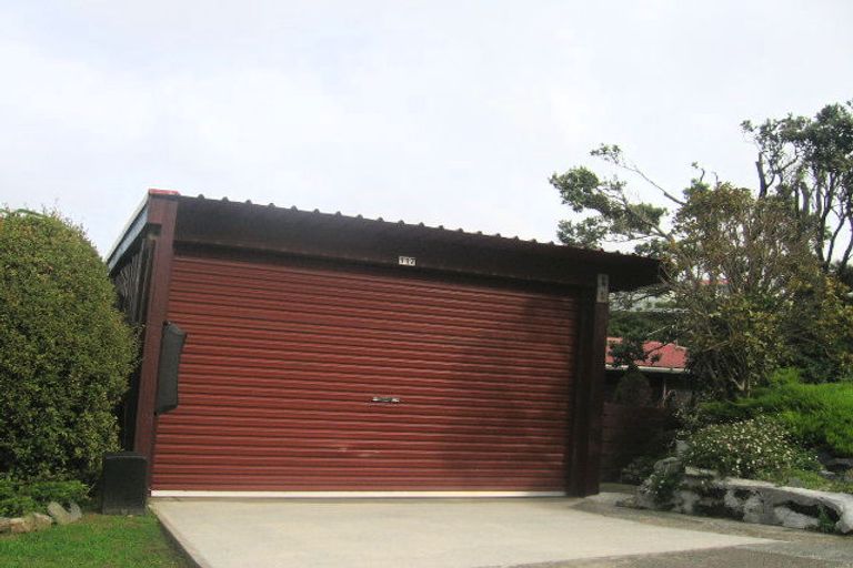 Photo of property in 117 Dowse Drive, Maungaraki, Lower Hutt, 5010