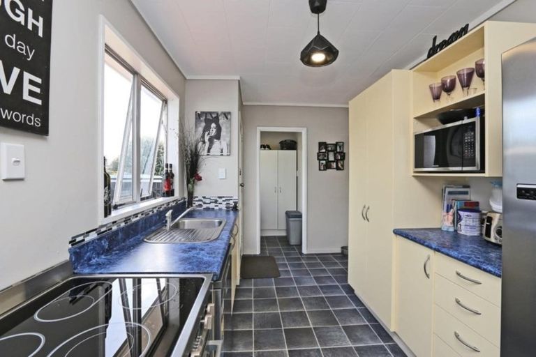 Photo of property in 66 Freyberg Avenue, Tamatea, Napier, 4112